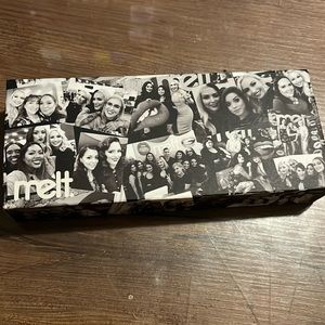 Melt Impulsive palette